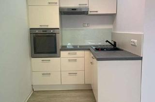 Wohnung mieten in Baldhamer Straße 39, 85591 Vaterstetten, 1-Zimmer Dachgeschosswohnung mit Einbauküche, Bad und Flur