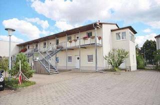 Wohnung mieten in 17489 Südliche Mühlenvorstadt, WG-geeignet: 2-Zimmer-Wohnung mit Balkon in Hoflage in Südlicher Mühlenvorstadt