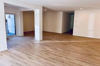 Wohnung mieten in 76307 Karlsbad, 3 Zimmer 152qm Wohnung mit Nebenraum und großem Keller
