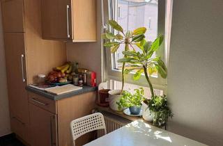 Wohnung mieten in Hofener Straße 90, 70372 Bad Cannstatt, Lebendig wohnen in Bad Cannstatt: 3-Zimmer-Wohnung mit Balkon