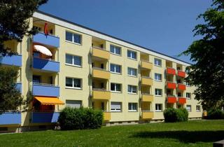Wohnung mieten in Konrad-Adenauer-Str. 14, 82256 Fürstenfeldbruck, 3 Zimmer im 1. OG!