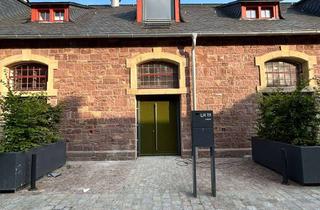 Wohnung mieten in Ludwig-Haas-Straße 11, 76187 Nordweststadt, Luxuriöses Stadthaus im Hofgarten Karre