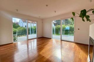 Wohnung mieten in 45481 Saarn, Freistehendes Haus mit Garten, Sauna und Kamin in Mülheim-Saarn