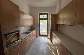 Wohnung mieten in 47051 Dellviertel, Großzügige 4,5-Raum Wohnung mit Einbauküche und Balkon in Duisburg-Dellviertel