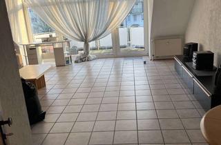 Wohnung mieten in 58313 Herdecke, Möbelierte gepflegte 3-Zimmer Dachgeschosswohnung mit Balkon in Herdecke