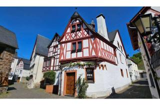 Haus kaufen in 56814 Ediger-Eller, Perle in Ediger-Eller - Wunderschönes Fachwerkhaus mit Einliegerwohnung, Garage u. Innenhof