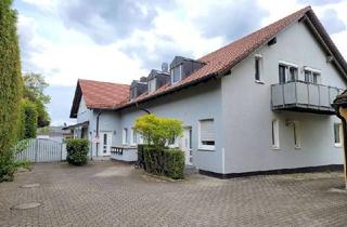 Mehrfamilienhaus kaufen in 82256 Fürstenfeldbruck, Mehrfamilienhaus mit 5 Wohneinheiten, Pkw-Stellplätzen und Doppelgarage