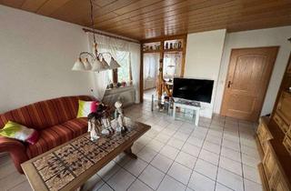 Mehrfamilienhaus kaufen in 71157 Hildrizhausen, Mehrfamilienhaus mit Entwicklungspotenzial in ruhiger Lage – 3 WE