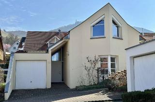 Einfamilienhaus kaufen in 73277 Owen, Modernes Einfamilienhaus in ruhiger Sackgasse