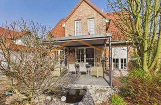 Einfamilienhaus kaufen in 51519 Odenthal, Familienfreundliches Einfamilienhaus mit Pool in ruhiger Sackgassenlage
