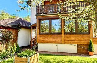 Haus kaufen in 96110 Scheßlitz, Scheßlitz- Zweifamilienhaus und Raumwunder in beliebter Wohnlage- ideal für Familie & Vermietung !