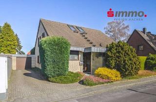 Einfamilienhaus kaufen in 52477 Alsdorf, Freistehendes und renoviertes Einfamilienhaus am Ende einer Sackgasse