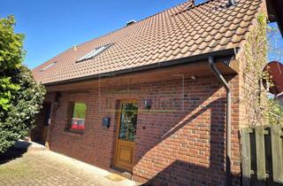 Haus kaufen in 26676 Barßel, Wohnhaus m. 2 Wohneinheiten - Kapitalanlage in Barßel