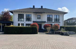 Doppelhaushälfte kaufen in Von-Dem-Weiher-Str. 14, 56645 Nickenich, Zukunftssichere Doppelhaushälfte BJ 2012: Energieeffizient mit 2 TERRASSEN, GARTEN, Garage/Carport