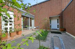 Haus kaufen in 50129 Bergheim, Viel Platz für Leben und Ideen – großzügiges Reihenmittelhaus mit Einliegerwohnung