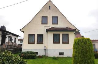 Einfamilienhaus kaufen in 04603 Windischleuba, Einfamilienhaus in zentraler Ortslage auf großem Grundstück in Windischleuba zu verkaufen.