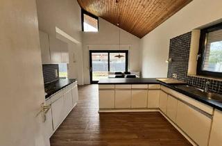 Einfamilienhaus kaufen in 76351 Linkenheim-Hochstetten, Freistehendes Einfamilienhaus in bester Lage von Linkenheim-Hoch.!
