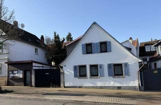 Haus kaufen in 64380 Roßdorf, Charmantes Anwesen mit Fachwerkhaus, großer Scheune und schönem Westgarten in zentraler Ortskernlage