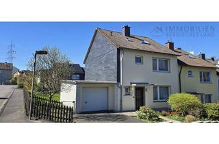 Haus kaufen in 42499 Hückeswagen, GEPFLEGTES REIHENENDHAUS MIT GARTEN UND GARAGE IN FAMILIENFREUNDLICHER LAGE