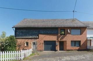 Einfamilienhaus kaufen in 56291 Bickenbach, Handwerker-Traum! Sanierungsbedürftiges Bauernhaus mit Scheune & riesigem Garten in Bickenbach im Hunsrück.