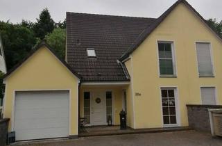 Doppelhaushälfte kaufen in 42699 Ohligs-Aufderhöhe, Doppelhaushälfte – ca. 188 m², 7 Zimmer, direkt am Waldrand