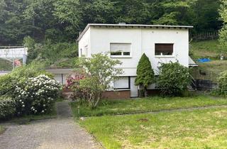 Wohnung kaufen in 64342 Seeheim-Jugenheim, Wohnen im Grünen, EG- Wohnung mit großer Wiese für Tierhaltung