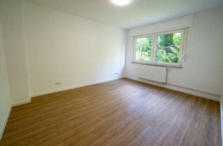 Wohnung kaufen in 65779 Kelkheim, Sanierte 2,5 Zimmerwohnung in Kelkheim Stadtmitte provisionsfrei zu verkaufen