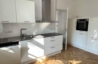 Wohnung mieten in Im Fliegerhorst 19, 38642 Goslar, Moderne Wohnung mit 2 Zimmern und großer EBK im Denkmal mit Parkett und neuem Bad.