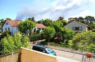 Wohnung mieten in 68219 Rheinau, Charmante 3 ZKB mit Balkon + EBK für max. 2 Personen ab 40! Keine Haustiere!