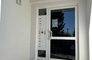 Wohnung mieten in Heideweg, 08340 Schwarzenberg, Achtung !! Wir sanieren für Sie !! tolle 3 Zimmer mit Balkon** Bezugsfertig ab 01.07.2026 !
