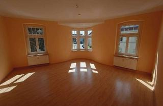 Wohnung mieten in Friedrichstraße, 01917 Kamenz, Lebendig wohnen in Kamenz: 3-Zimmer-Wohnung mit Balkon
