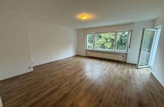 Wohnung mieten in 79761 Waldshut-Tiengen, Helle 3-Zimmer-Wohnung mit Balkon und Garage in ruhiger Lage - Perfekt für Paare