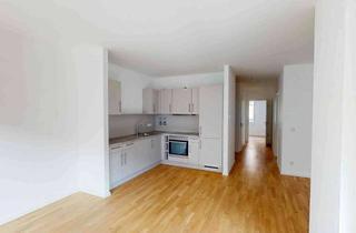 Wohnung mieten in Heiner-Müller-Straße 15, 10318 Karlshorst, Ruhige Lage in Karlshorst mit 3 Zimmern Balkon und Einbauküche