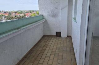 Wohnung mieten in Varangeviller Str., 63486 Bruchköbel, Schöne 4-Zimmer-Wohnung mit Balkon und beeindruckendem Weitblick