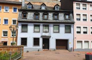 Haus kaufen in 54439 Saarburg, 9% RENDITEGARANT, 3 WOHNEINHEITEN, LAGE!