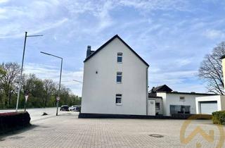 Haus kaufen in Rheinberger Straße 359, 47475 Kamp-Lintfort, Solide Kapitalanlage mit großer Garage