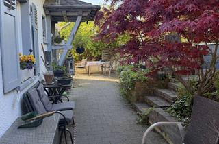 Einfamilienhaus kaufen in Steinacker 18, 51674 Wiehl, Wohnen mit Charakter: Einfamilienhaus in Wiehl