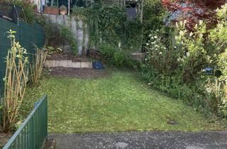 Haus mieten in Tiefenbachstraße 117b, 70329 Rohracker, Reihenmittelhaus im Grünen in Rohracker Weinklinge