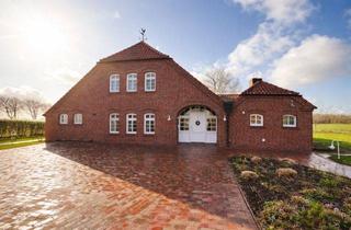 Haus kaufen in 26419 Schortens, PROVISIONSFREI: Repräsentatives Landhaus mit Einliegerwohnung in Alleinlage bei Schortens