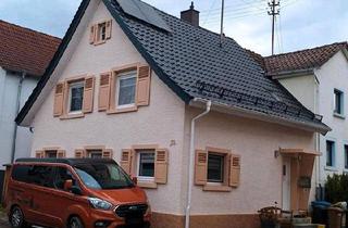 Haus kaufen in 76534 Baden-Baden, Baden-Baden - Charmantes Haus mit 4-Zimmer in Baden-Baden Steinbach
