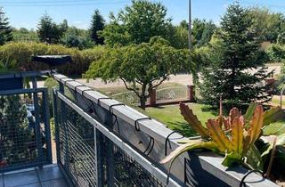 Wohnung kaufen in 39114 Magdeburg, Magdeburg - Helle 2-Raum-Wohnung mit Balkon & grünem Ausblick