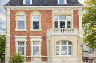 Wohnung kaufen in 51429 Bergisch Gladbach, Bergisch Gladbach - Großzügige 2 Zimmer-Wohnung mit Dachterrasse und 2 Stellplätzen in zentraler Lage