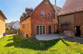 Haus kaufen in 91619 Obernzenn, Obernzenn - Historisches Wohnhaus in Obernzenn - geschützter Innenhof & überraschend viel Wohnraum auf ca. 160 m² Wohnfläche