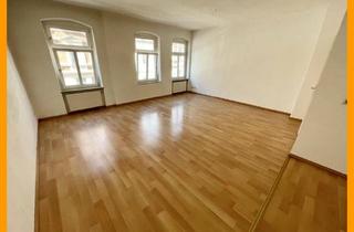 Wohnung mieten in Tobias-Hoppe-Straße, 07548 Gera, Gera - Wohnen in Gera Untermhaus! 3 Raum Wohnung mit Balkon (Südseite) und großen Wohnzimmer!
