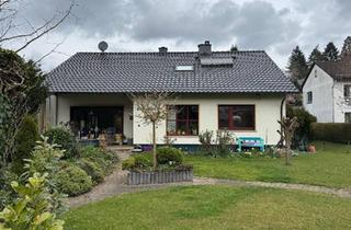 Einfamilienhaus kaufen in 35619 Braunfels, Braunfels - Großzügiges Einfamilienhaus mit Einliegerwohnung in Braunfels-Sta