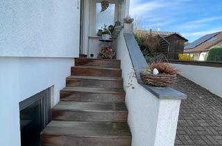 Einfamilienhaus kaufen in 72667 Schlaitdorf, Schlaitdorf - Wohntraum mit Weitblick: EFH mit ELW in Schlaitdorf