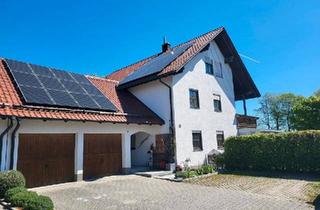 Haus kaufen in 84144 Geisenhausen, Geisenhausen - ZweifamilienhausMehrgenerationenhaus mit DG-Wohnung