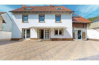 Haus kaufen in 76857 Waldhambach, Waldhambach - ~~ WOHNHAUS IN RUHIGER LAGE MIT GARTEN, CARPORT UND AUSBAURESERVE ~~