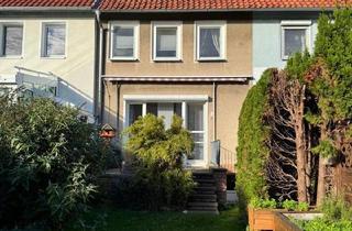 Haus kaufen in 30659 Hannover, Hannover - Reihenmittelhaus in Hannover-Bothfeld, 5-Zimmer,Garten