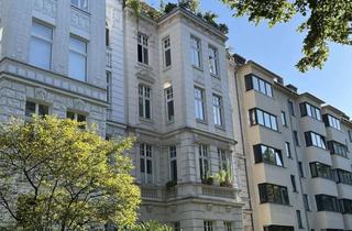 Wohnung kaufen in 50670 Altstadt-Nord, Freiwerdende traumhafte Altbauwohnung